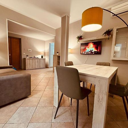 Lux Apartment Re Di Roma Exteriör bild